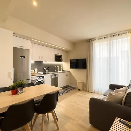Barcelona Touch Apartments - Progres L'Hospitalet de Llobregat Extérieur photo